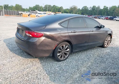 2015 Chrysler 200 S z USA, uszkodzony, nr VIN 1C3CCCBBXFN619371